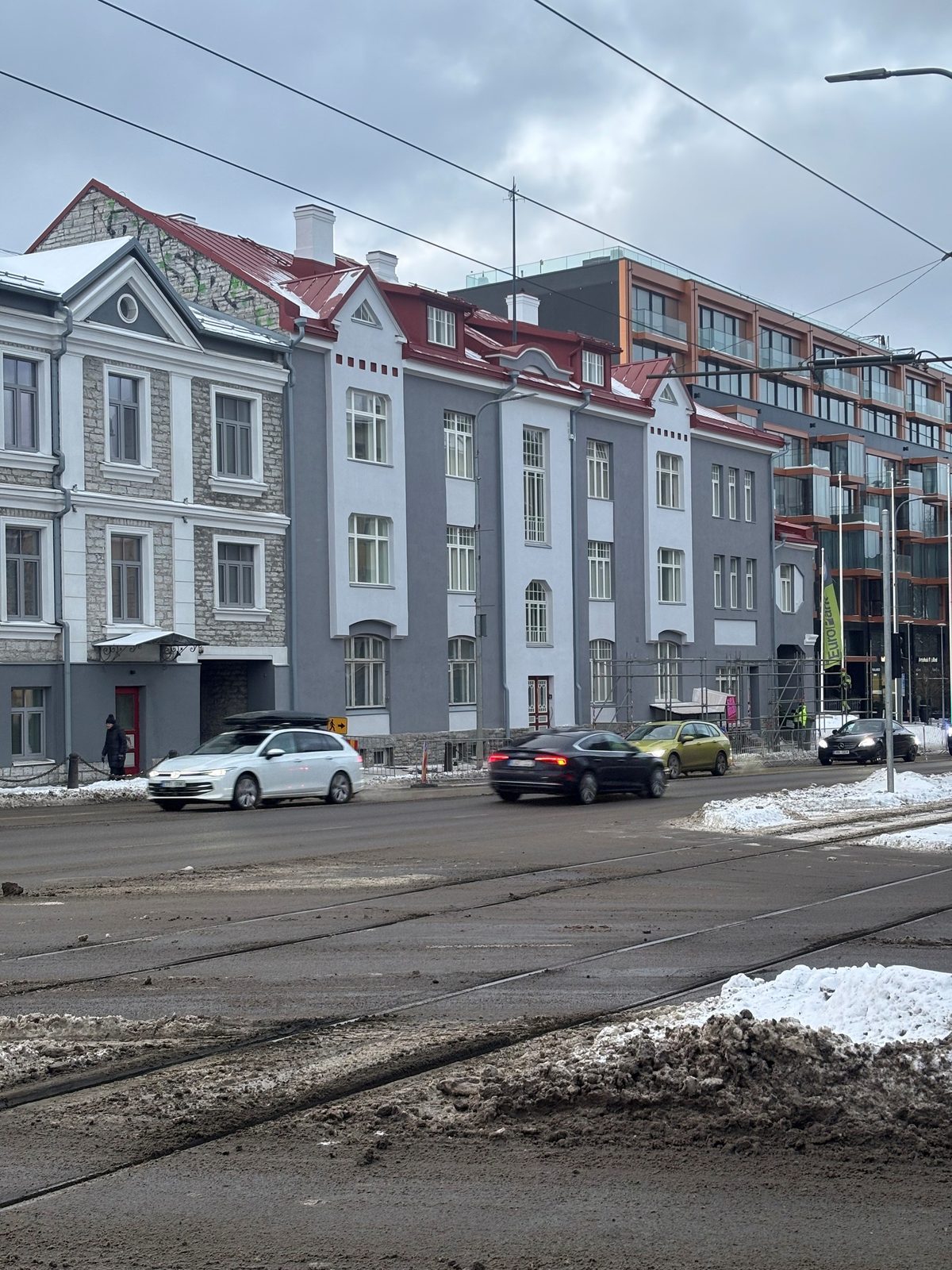 Katusetööd — Menpluss Eesti OÜ